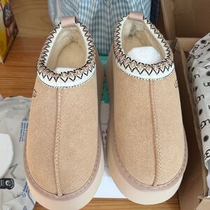 Ugg tazz 2 slipper